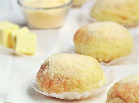 Here Are the Different Kinds of Ensaymada in the Philippines .